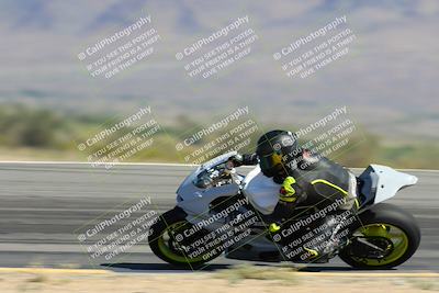 media/Apr-14-2024-SoCal Trackdays (Sun) [[70f97d3d4f]]/3-Turn 12 Speed Pans (945am)/